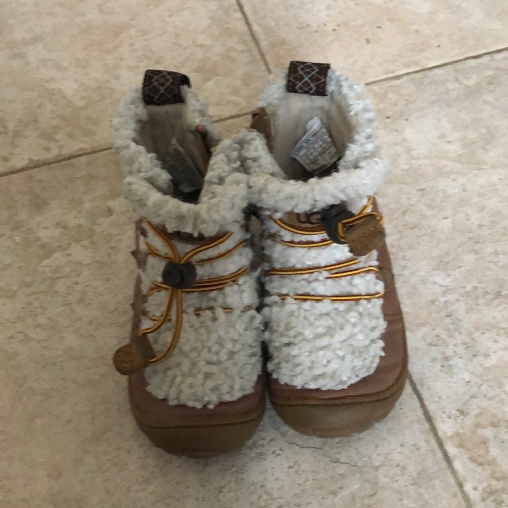 Toddler boy ugg boots